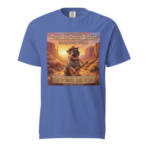 Lesnort - Fresh Hot, Cheesy Biscuits – Starring Howlin’ Croissant Tee